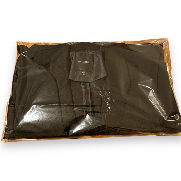 ✨Dynamite Black Open Blazer -  XS | Good Condition✨​​​​ - Picture 14 of 15